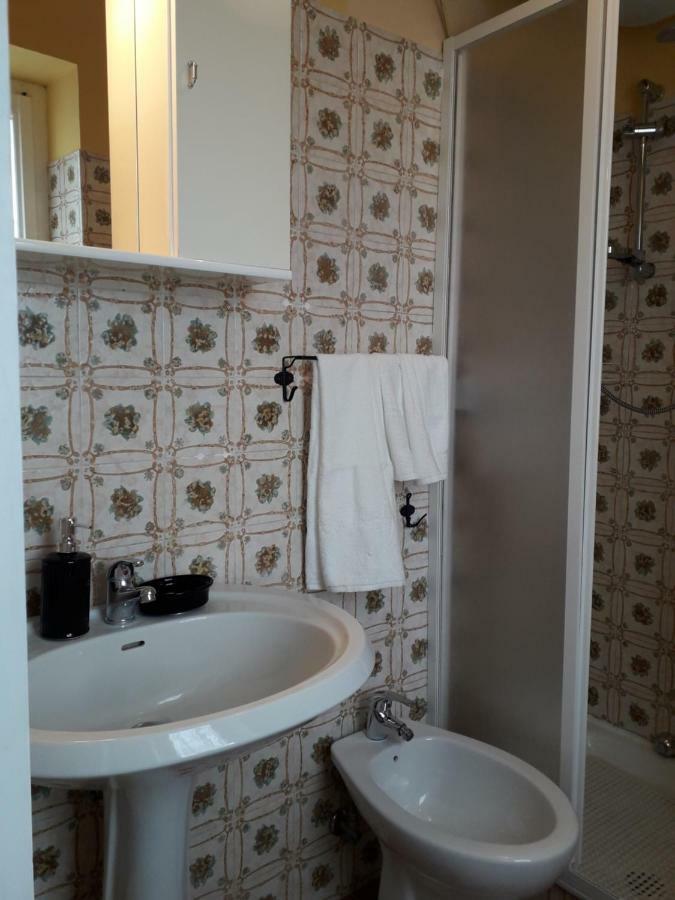 Alle Preci Country House Santa Restituta المظهر الخارجي الصورة