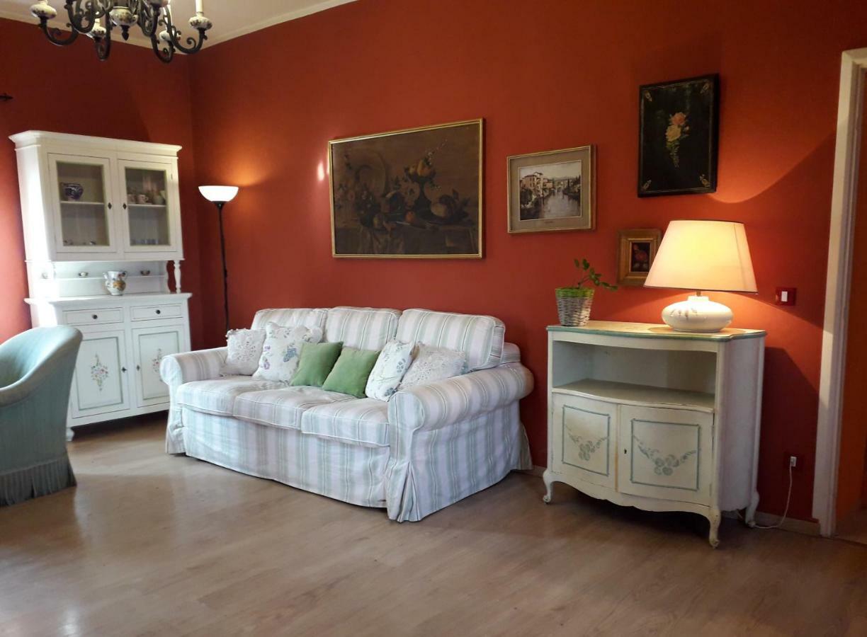 Alle Preci Country House Santa Restituta المظهر الخارجي الصورة