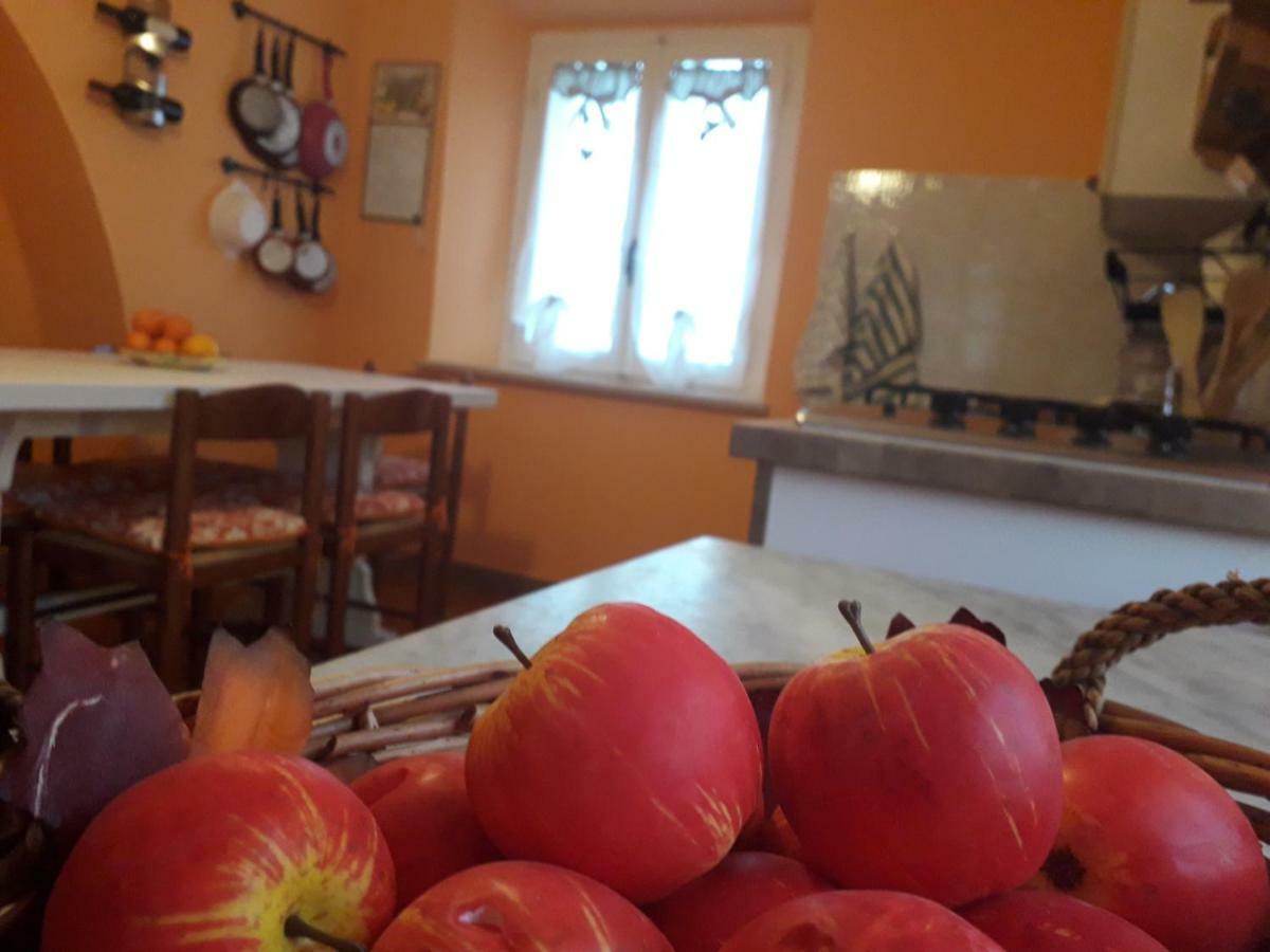 Alle Preci Country House Santa Restituta المظهر الخارجي الصورة